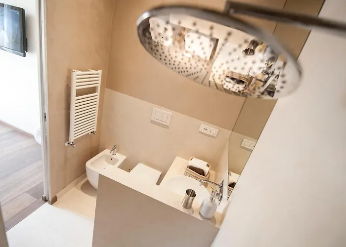 아파트 Ur Nest Santo Stefano B 볼로냐