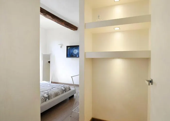 아파트 Ur Nest Santo Stefano B *