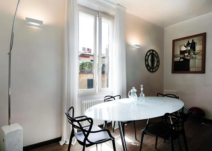 Ur Nest Santo Stefano B شقة بولونيا