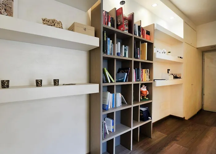 Ur Nest Santo Stefano B * بولونيا