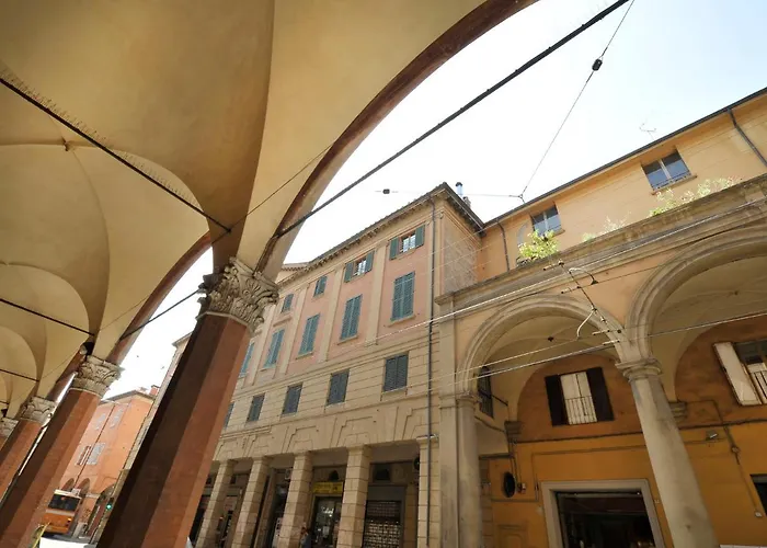 Ur Nest Santo Stefano B Lägenhet Bologna