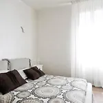 Ur Nest Santo Stefano B *